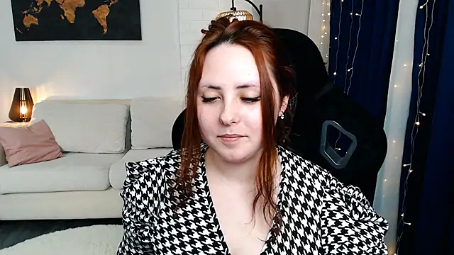 Hennessy_bunny webcam