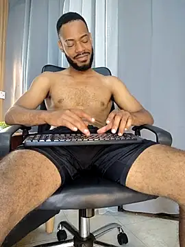 Oliver_bigblack_cock webcam