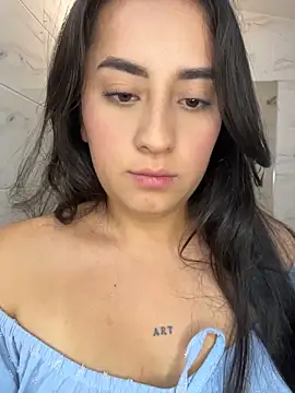 Antonella_Julieta webcam