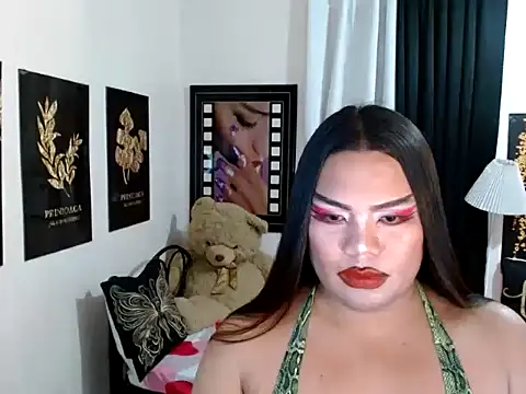 TSbrianaHugeCock webcam