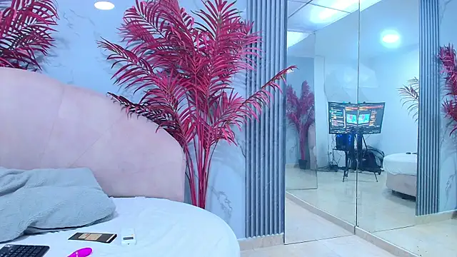 Ashley-Blake1 webcam