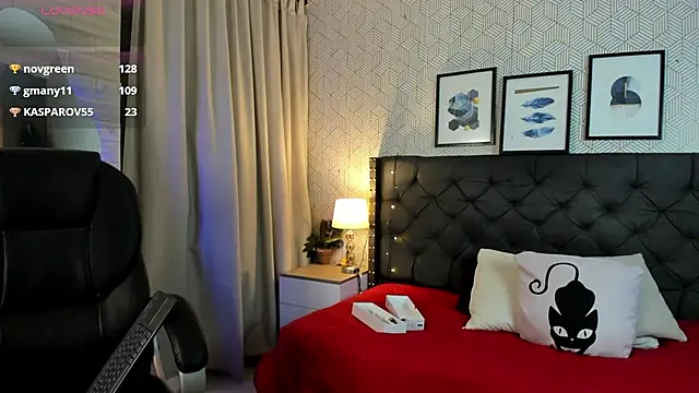 sophie__blare webcam