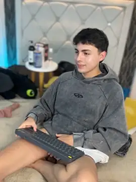 Samu_Hott live sex cam