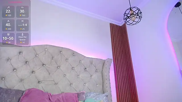 Elizabeth_Evans1 webcam