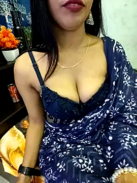 priya_26 webcam