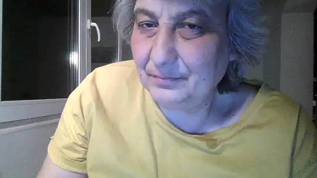 ExquisiteMature webcam