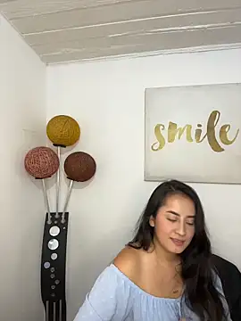 Antonella_Julieta webcam