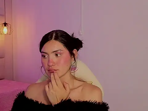 brandy_collinss - Brandy_collinss's free webcam - UK Sex Cams