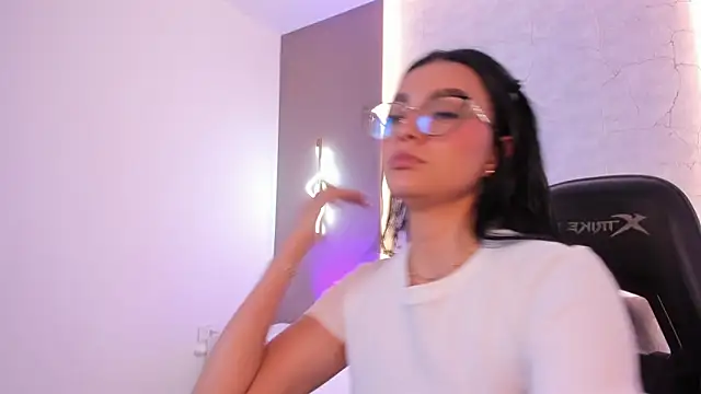 emily_tolson live sex cam