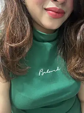 Webcam Model (riya_sharma11)  is live.Free join now!