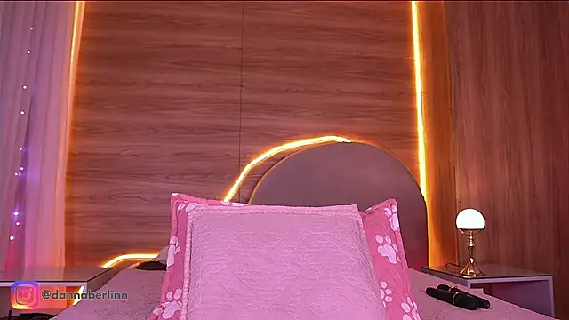 danna_berlin_ webcam