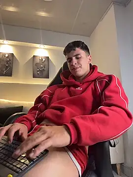 AdrianRinaldi webcam