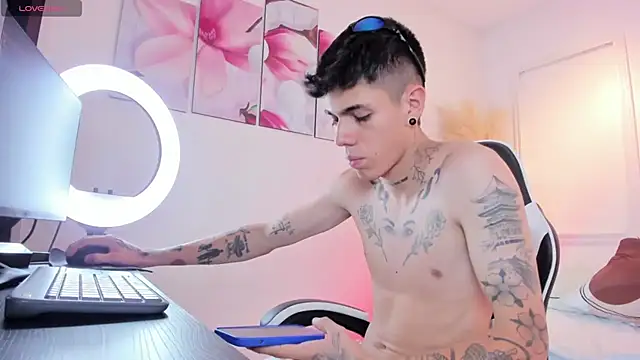 Tommy_valverde webcam