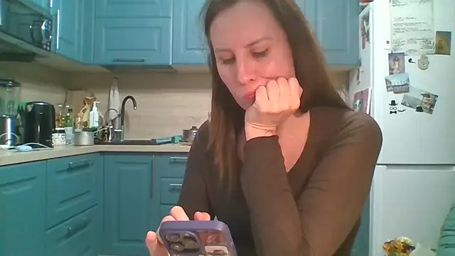 ALICAINWONDERLAND webcam