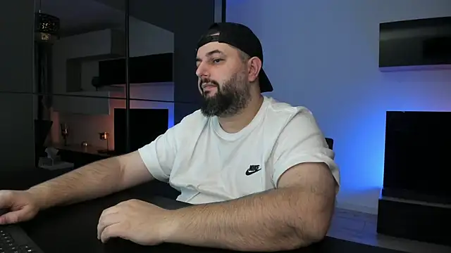 dravenpeak (Ask my age) - 👑