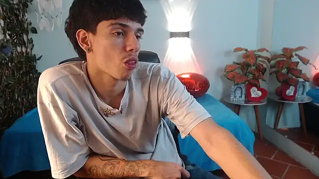 AmethystShadow17 webcam