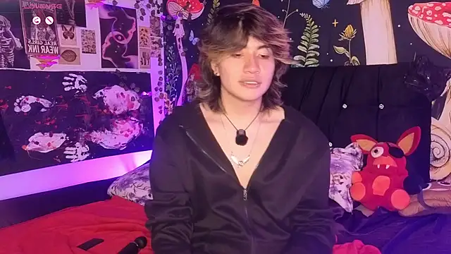 Noah_blackwood webcam