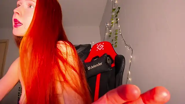 FruttiTatti live sex cam