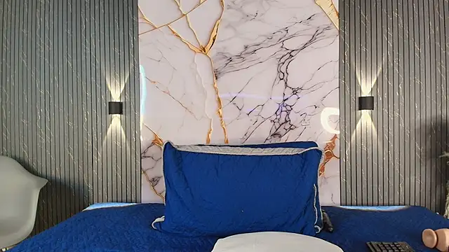 big_tits_in_your_face webcam