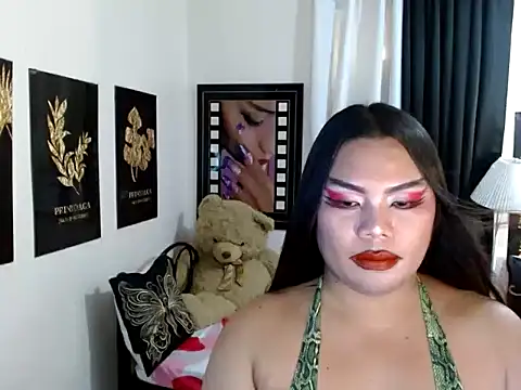 tsbrianahugecock - TSbrianaHugeCock's free webcam - UK Sex Cams