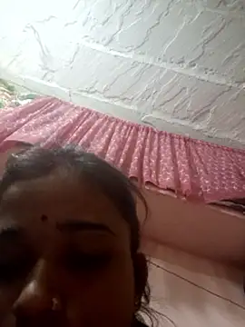 Deepjakolirr webcam