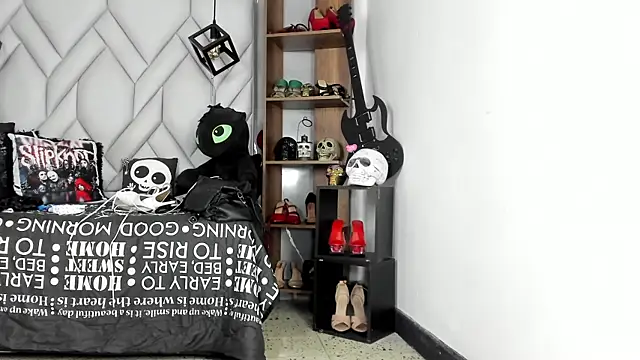 MirandaHaguen webcam