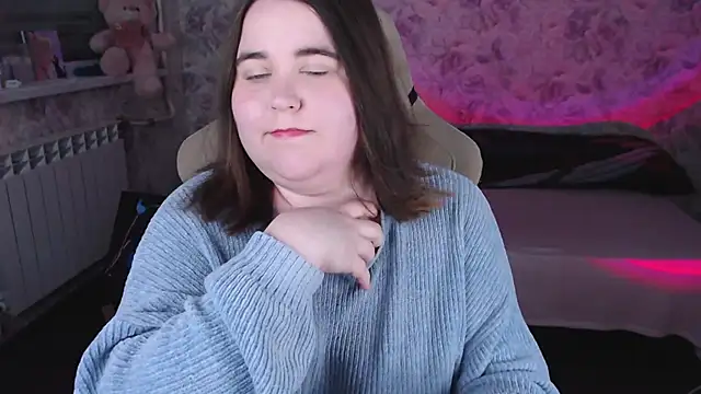 Estelle_Hicks webcam