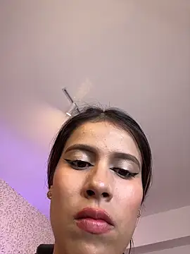 EMILIIA_RICHTER__ webcam