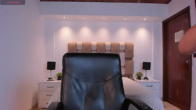 Alicee_Broownn webcam