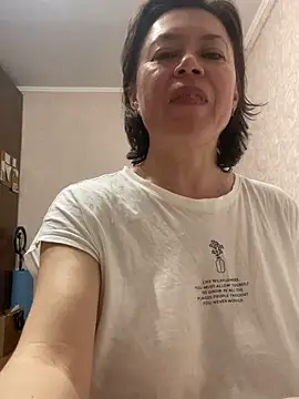 Kiramagic live sex cam