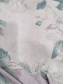 Your_Ayesha56 webcam