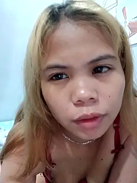 Webcam Model (Sexxie_Ella22)  is live.Free join now!