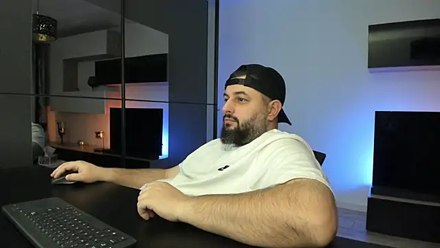 dravenpeak (Ask my age) - 👑