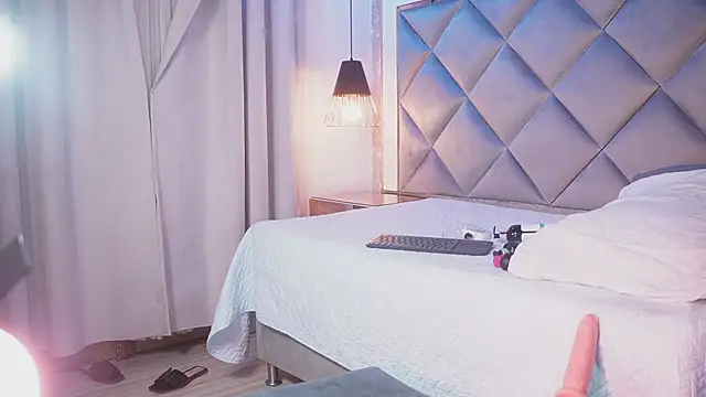 crystal_gilton webcam