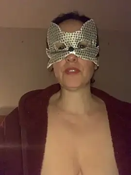 hotbrunettemass webcam