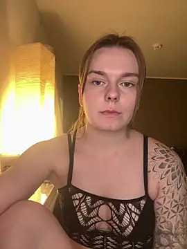 lisafreierxx - LisaFreierxx's free webcam - UK Sex Cams