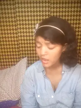 Freakingromance webcam