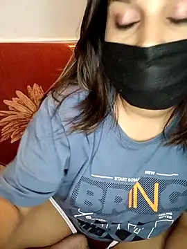 Webcam Model (shilpa-singh)  is live.Free join now!