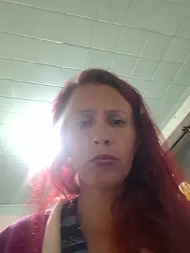 Webcam Model (cintia_love)  is live.Free join now!