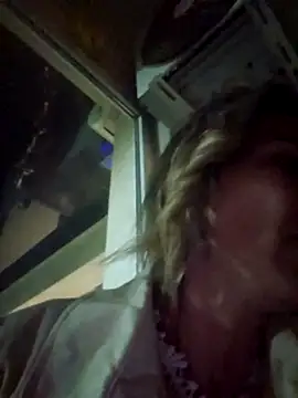 FeliciaKrige live sex cam