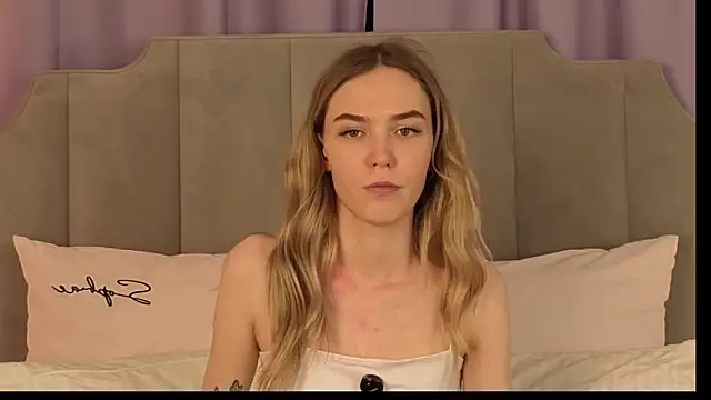 nikkiryx - NikkiRyx's free webcam - UK Sex Cams