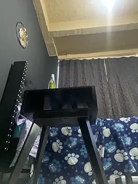 amareto_queen webcam