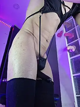 Sweet-SharoKitty webcam