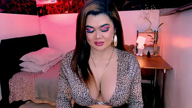 asiankatyhuge webcam