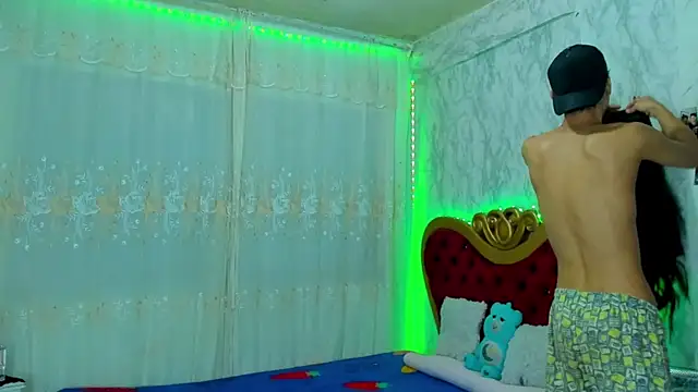 boyswantingplay webcam