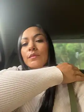 Live sex cam of Tiffanyy_Lam