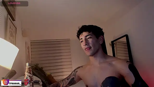ivaaaan_ live cam