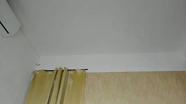 sophy_taylor - Sophy_Taylor's free webcam - UK Sex Cams