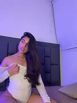 Webcam Model (Galena_)  is live.Free join now!