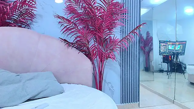 Ashley-Blake1 webcam